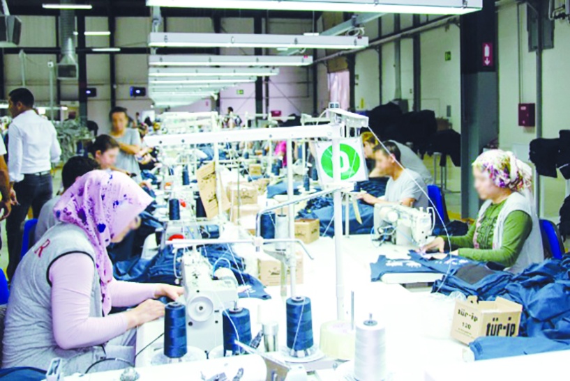 Tekstildeki kadın işçiler, sigortasız güvencesiz, kayıt dışı çalışıyor