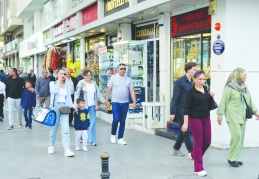 Kadınlar hayatın her alanında aktif olmalı