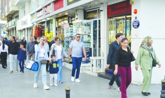 Kadınlar hayatın her alanında aktif olmalı