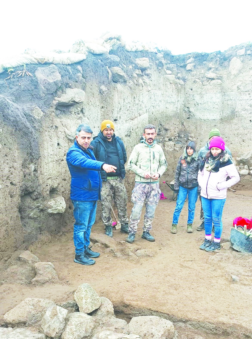 Eserleri çıkarmak kadar gelecek  nesillere aktarmak da önemli