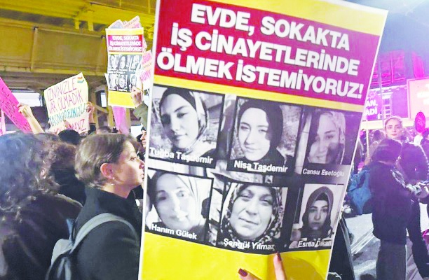 Erkekler Kasım’da 25 kadını öldürdü