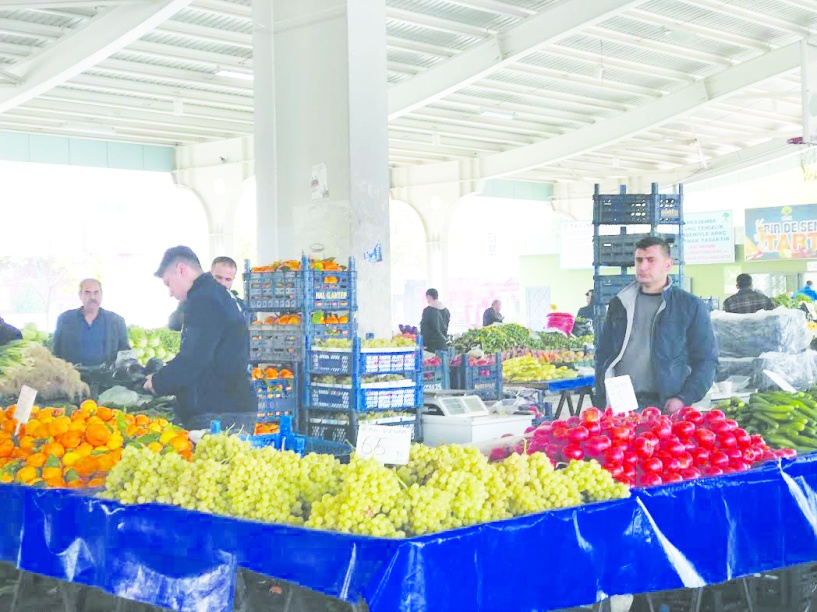 Yıllık enflasyon TÜİK'e göre yüzde  31.07, ENAG'a göre yüzde 56.82