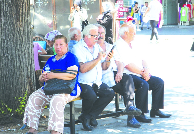 Emeklilere yapılacak net zam oranı aralık ayı enflasyonuyla netleşecek