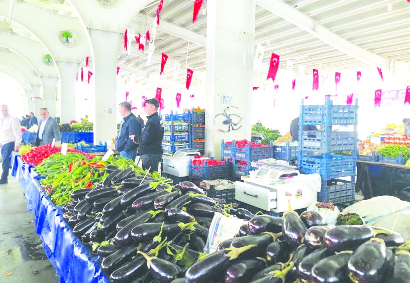 Asgari ücret enflasyon karşısında 11 ayda 6 bin 574 TL eridi