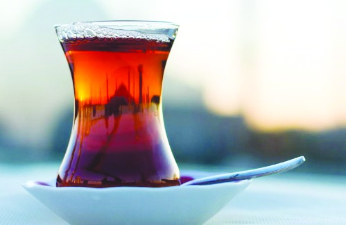 'Türkiye’de restoranların ve kafelerin yüzde 60-70’inde boyalı çay kullanılıyor'