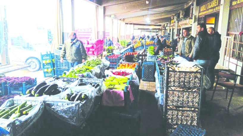 Sebze-meyve satışları  yüzde 75 oranında düştü