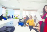 Öğretmenler, ekonomik baskı, güvencesizlik ve  itibarsızlıkla tükenmişlik noktasına sürüklendi