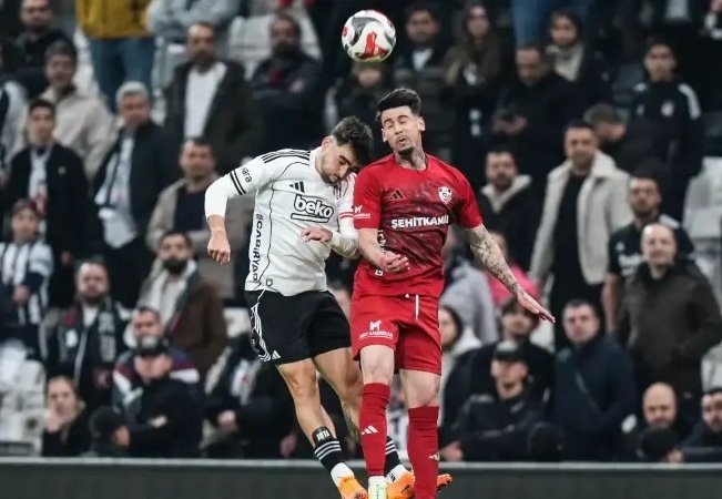 Beşiktaş Gaziantep FK puanları paylaştı:  2-2