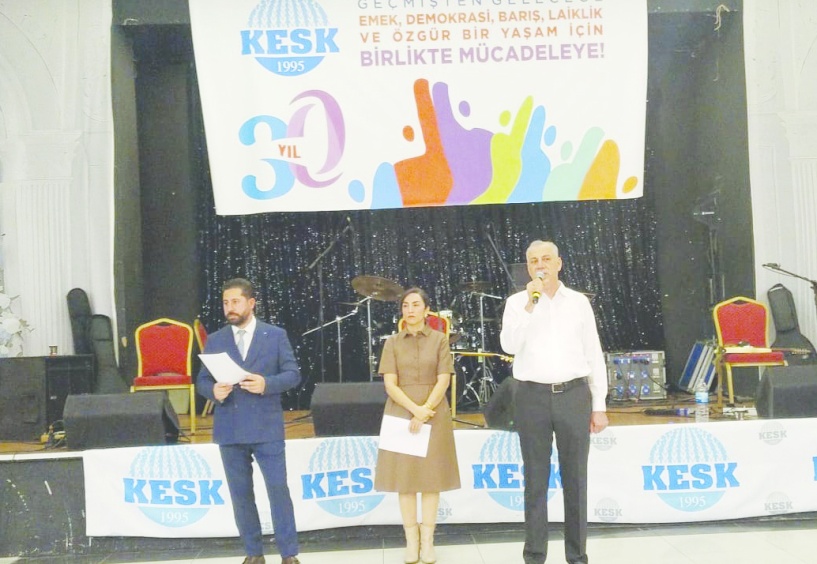 Ülkenin içine itildiği ekonomik, siyasal  ve toplumsal bunalım derinleşiyor