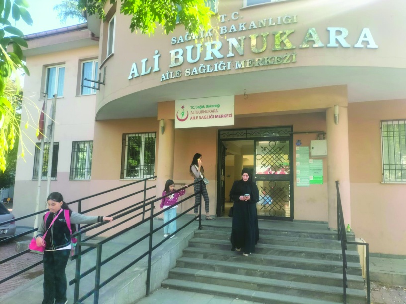 Sağlık çalışanlarına içi boş iş  yükleyerek mutsuz etmeyin