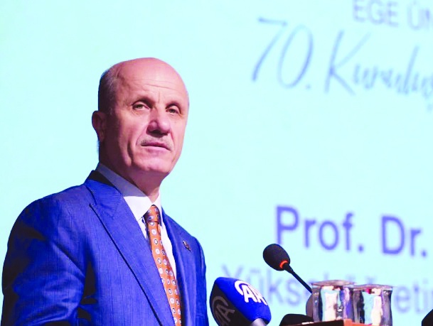 YÖK, 4 yıllık lisans eğitimini 3 yıla düşürmek istiyor