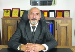 Mesleğin itibarını zedeleyen sözleşmeli  öğretmenlik uygulamasına son verilmeli