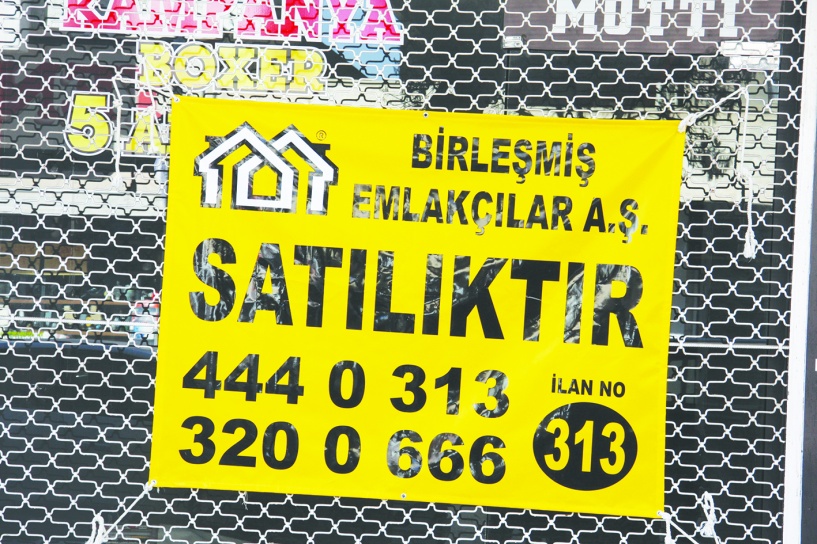 Her gün 312 esnaf kepenk indirdi