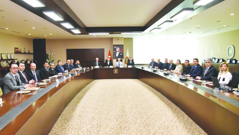 Yapay zeka ve dijital teknolojiler, sanayicimizin rekabet gücünü artıracak