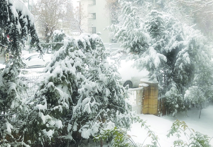 Antep çok yıllardan beri ilk kez yeni yıla kar altında girme keyfi yaşıyor