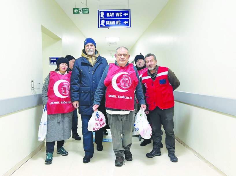 Kamudaki tüm sağlık çalışanları aynı  statü ve çalışma düzeninde olmalı