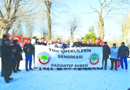 Türkiye’de emeklilik, sefalete  mahkûmiyetin adı haline getirildi