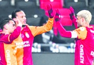 Aslan Antep’te güle oynaya: 4-1