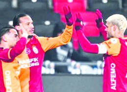 Aslan Antep’te güle oynaya: 4-1