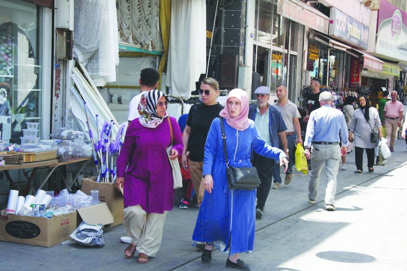 Türkiye’de demokrasi ve  örgütlenme sorunu var