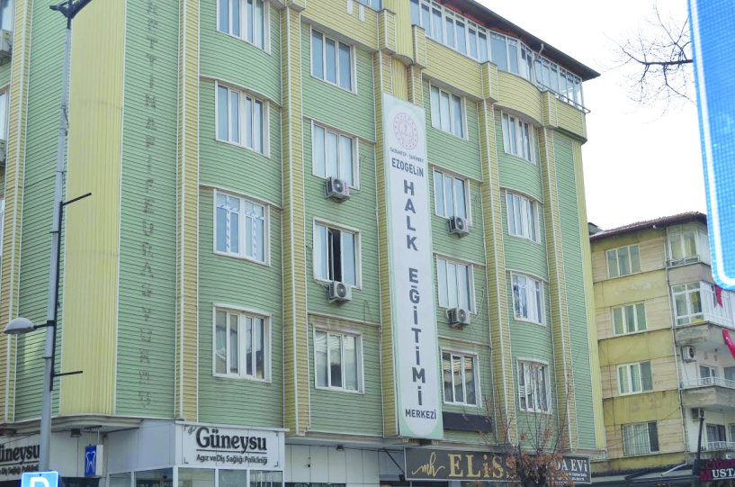 Tasarruf emekçilere uygulanıyor paralar yandaş vakıflara aktarılıyor