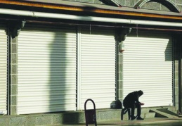 2025'te her gün ortalama  330 esnaf kapısına kilit vurdu