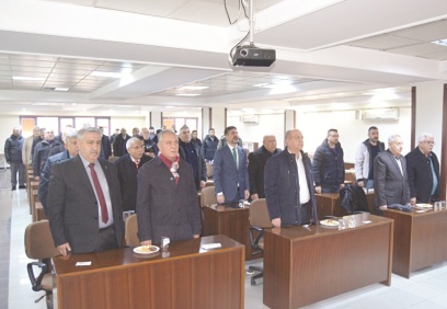 Gelir gideri karşılamayınca  birçok esnafımız mesleği bıraktı