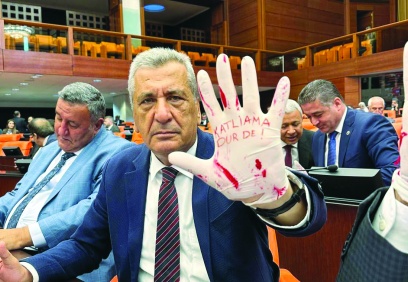 Kadınların yarısı yaşadığı  şiddeti kimseye anlatamıyor