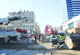 Deprem bölgesinde hayatını kaybedenler anılacak