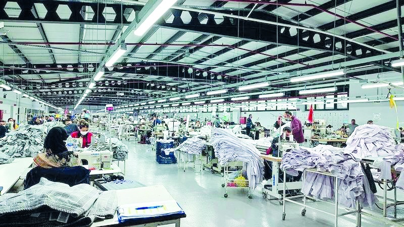 Tekstil ve hazır giyimde 11 ayda 5 bine  yakın şirket faaliyetini durdurdu