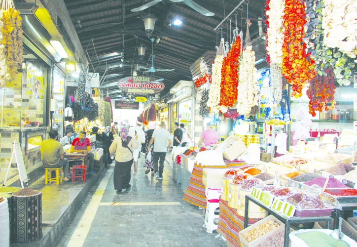 Yıllık enflasyon ENAG'a göre yüzde  53,42, TÜİK'e göre yüzde 30,65