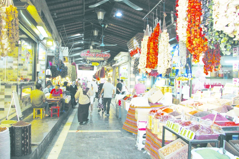 Yıllık enflasyon ENAG'a göre yüzde  53,42, TÜİK'e göre yüzde 30,65