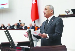 “Demokratikleşmek”ten ziyade Erdoğan’ın  ömür boyu cumhurbaşkanlığını garanti etmek