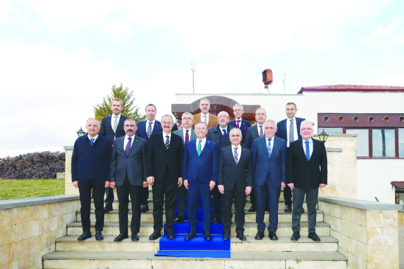 Bilginin raflarda değil, üretim  bantlarında karşılık bulması gerek