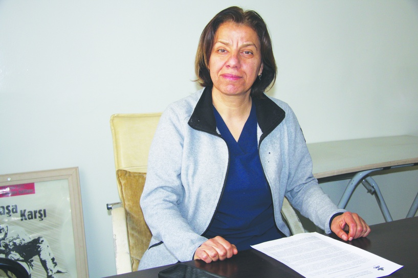 Kadın siyasetçiye; kılık kıyafeti üzerinden  yapılan çirkin ve ayrımcı saldırıyı kınıyoruz