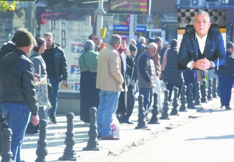 Zengin ve yoksulun eşit oranda  vergi ödediği adaletsiz sistemle  daha da yoksullaşıyoruz