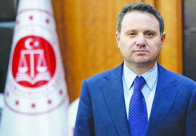 Türkiye hukuk devleti değil, siyasi operasyon var