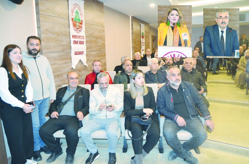 Mobilyacılara kadın başkan