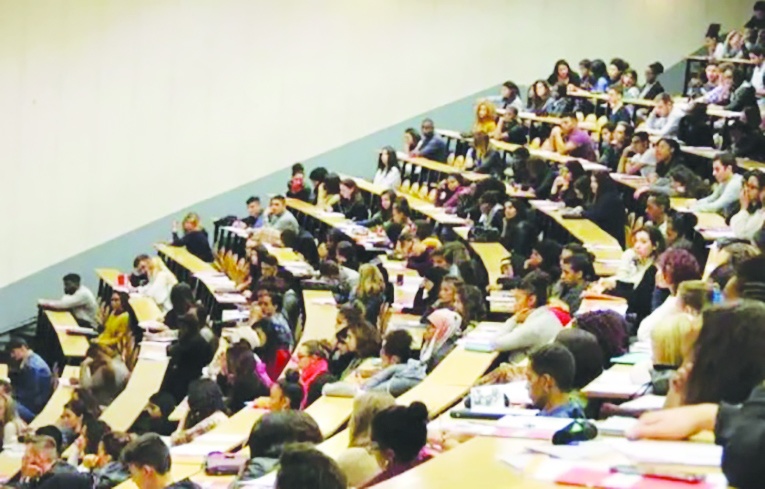 Son 5 yılda 453 bin üniversite öğrencisi kaydını dondurdu