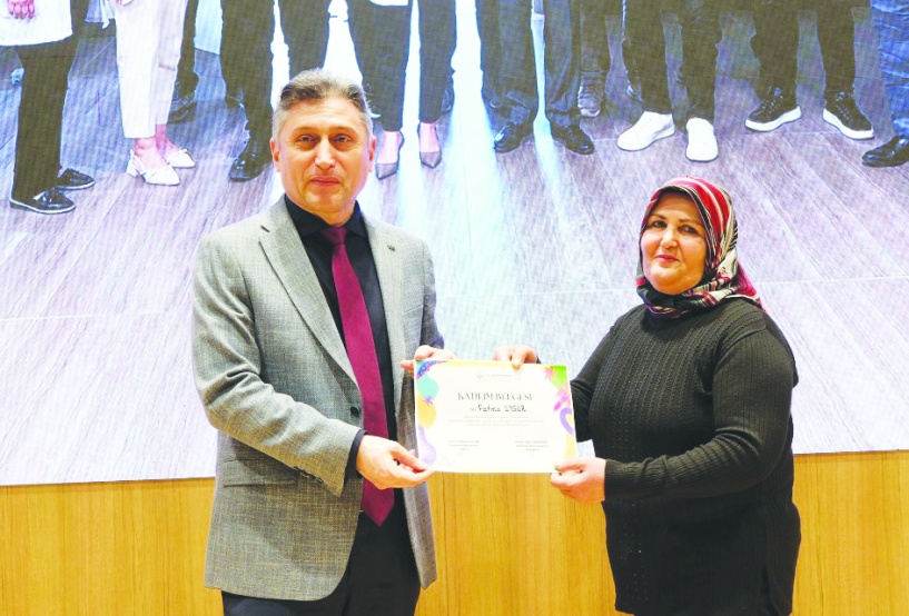 Obeziteyle Mücadelede Danışanlar mezuniyet sevinci yaşadı