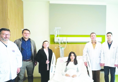 Böbreği kasığına nakledildi