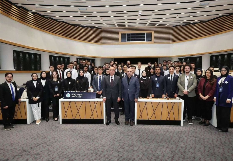 “TBMM Simülasyonu” etkinliğiyle meclis atmosferi deneyimlendi