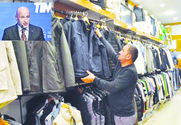 6 bin liralık mont  Türkiye'de 17 bin lira!