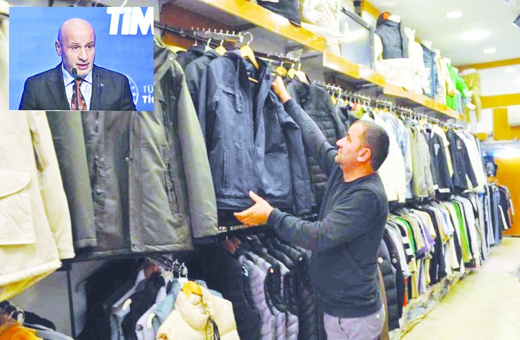 6 bin liralık mont  Türkiye'de 17 bin lira!