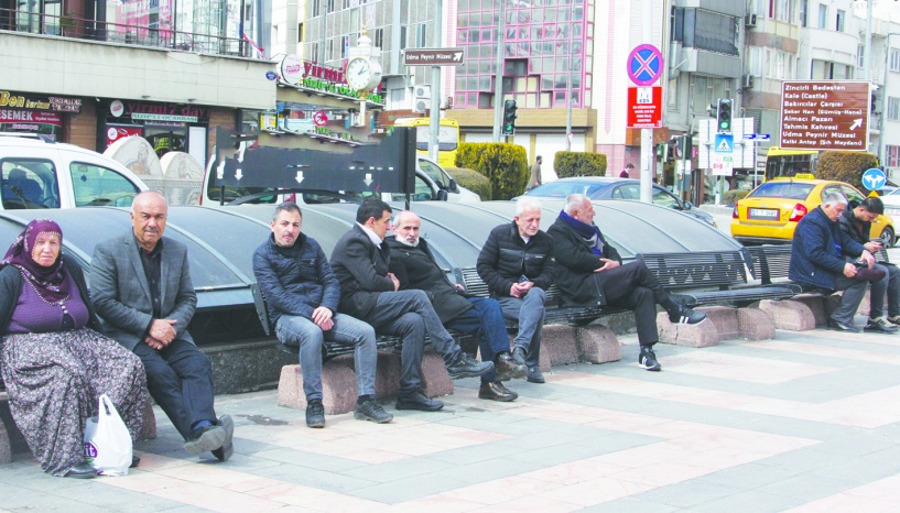 5 milyon kişi orta sınıftan düştü!