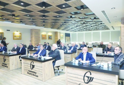 Borsada en fazla işlem gören ürün  arasında kuru meyve ilk sırada