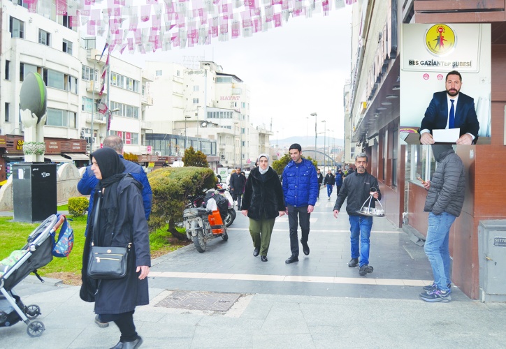 Açlığın ve yoksulluğun gün geçtikçe  arttığı ülkemizde geçim zorlaşıyor