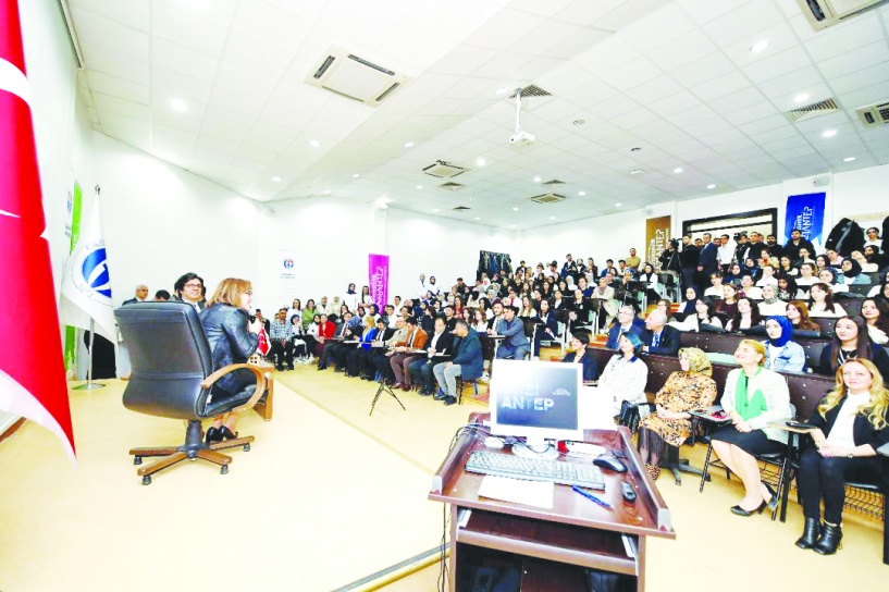 Gençlerin sosyal ve kültürel  yönden desteklenmesi önemli