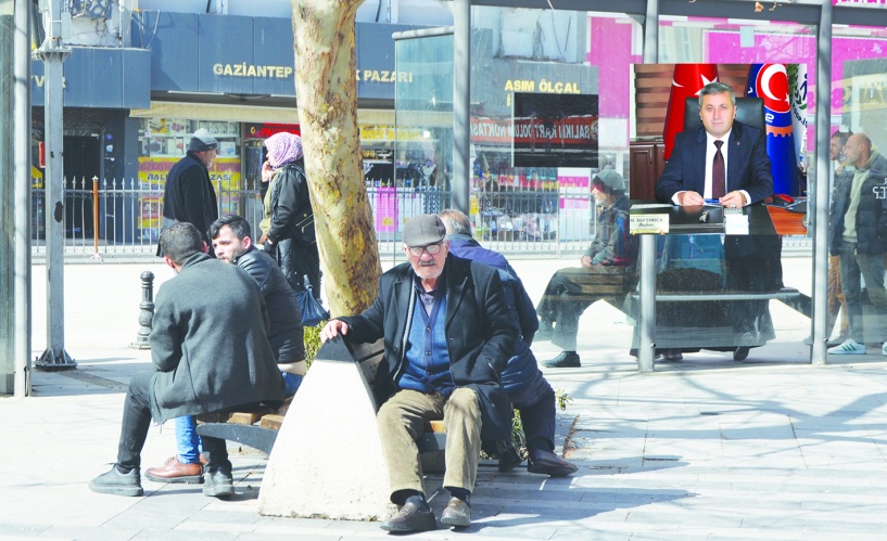 Enflasyon yükseliyor, alım gücü düşüyor,  maaşlar eriyor, açlık ve yoksulluk artıyor