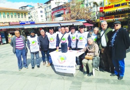 Bayramda torunlarına harçlık  veremeyecek emeklilerimiz var